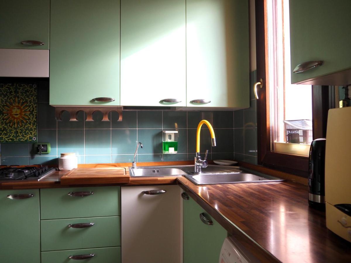 Dame 4 Apartment Bologna Bagian luar foto